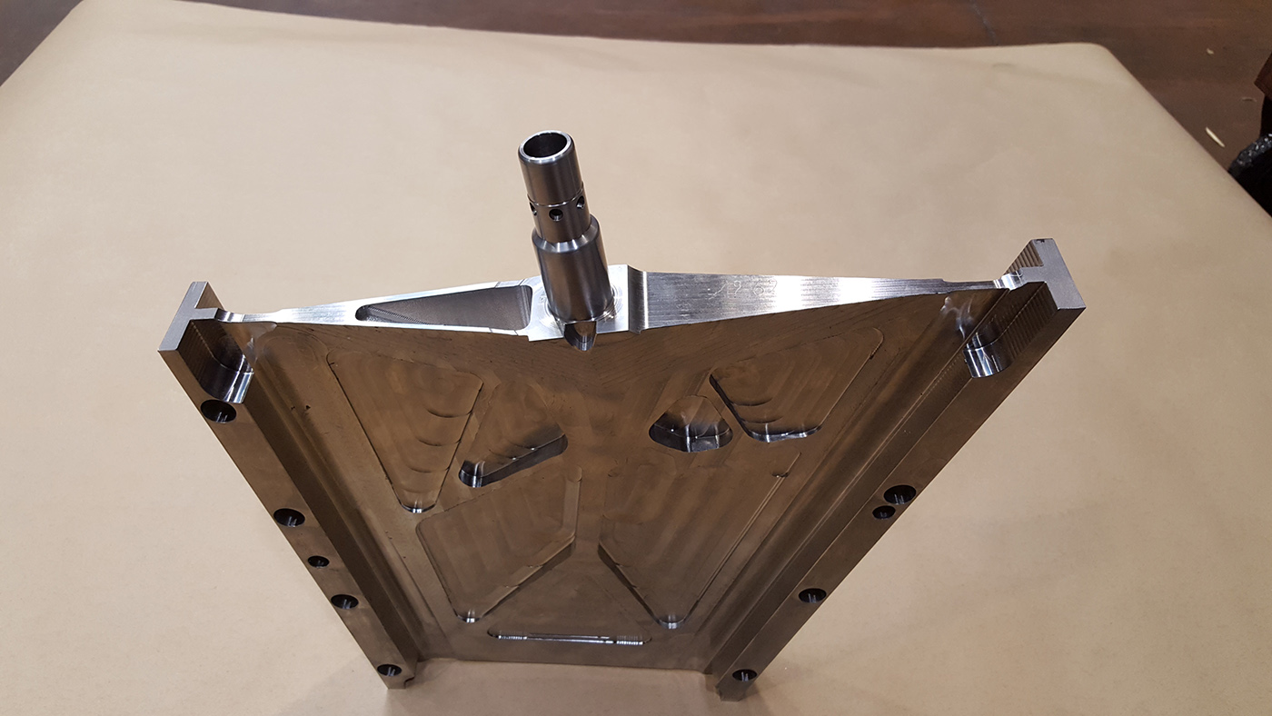 Réalisation mécanique de précision secteur DEFENSE - titane/inox