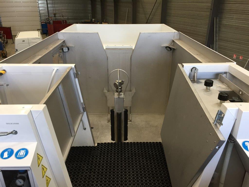 Station de lavage mobile écologique bacs de collecte déchets tri sélectif SECLAV 5